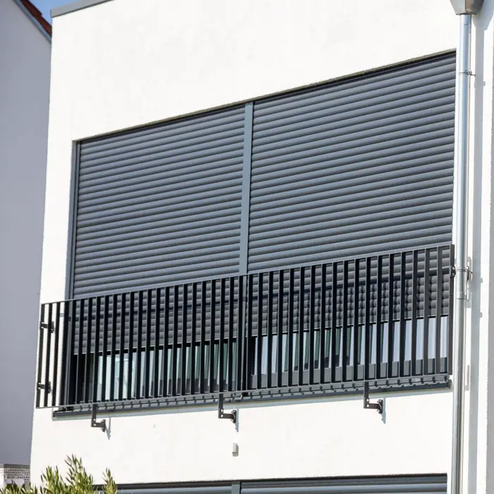 Janela de pvc com veneziana preço